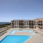 Bay Apartment