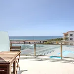 Bay *